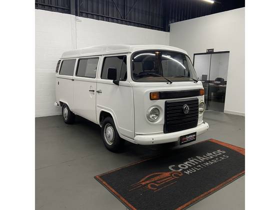 VOLKSWAGEN KOMBI 1.4 MI STD ESCOLAR 8V FLEX 3P MANUAL VOLKSWAGEN KOMBI 1.4 MI STD ESCOLAR 8V FLEX 3P MANUAL